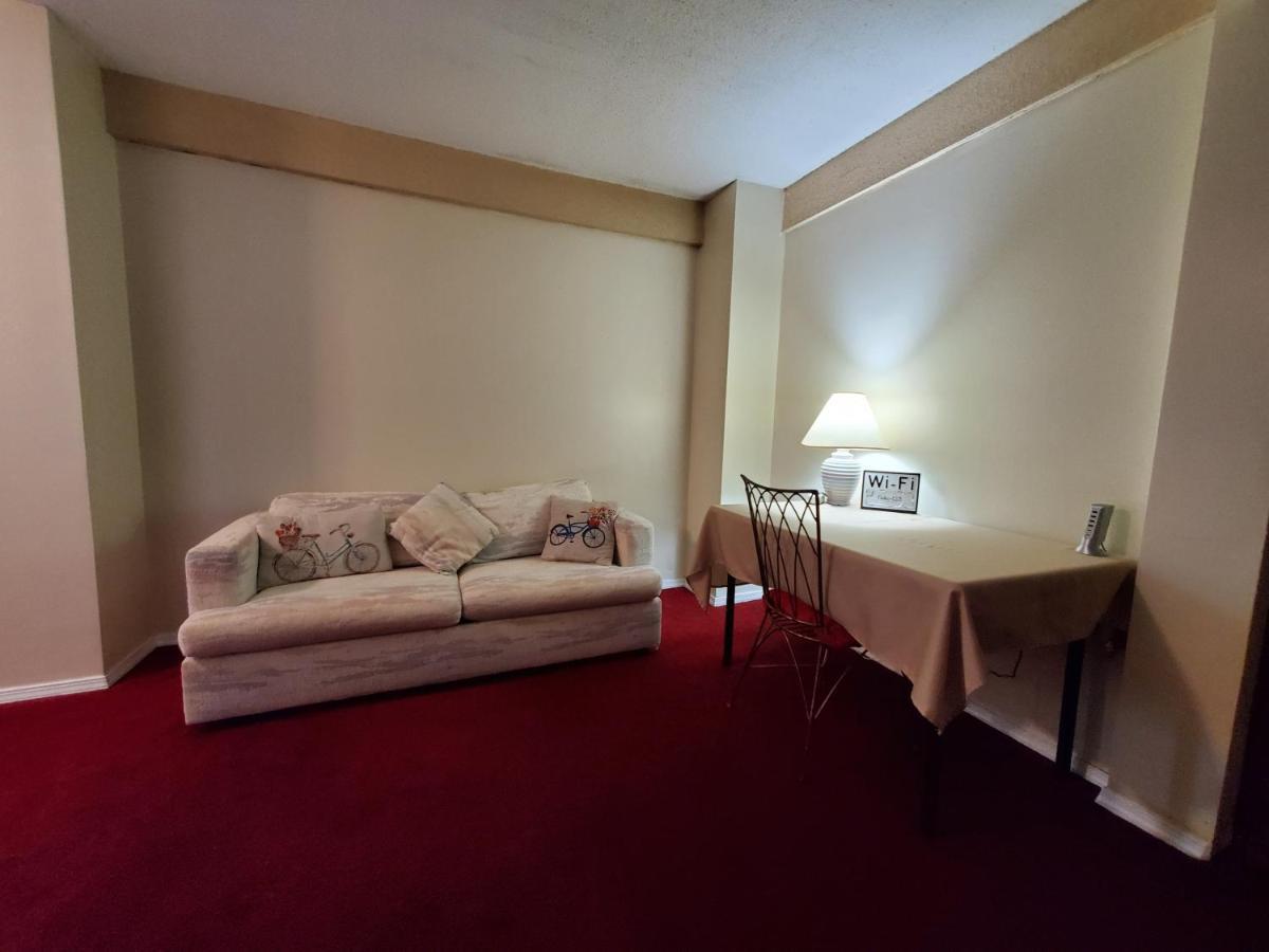 6 Minutes From The Falls! Spacious 2Nd Floor Apartment Sleeps 5 Niagara Falls Kültér fotó